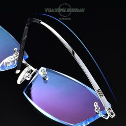 Alternative view of Gọng kính cận khoan titanium VD230