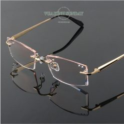 Alternative view of Gọng kính cận khoan titanium VD192