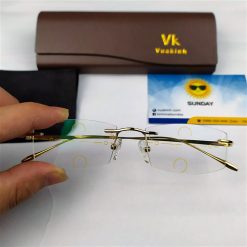 Alternative view of Kính đa tròng đổi màu gọng titan V275