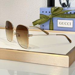 Alternative view of Kính thời trang Gucci V870