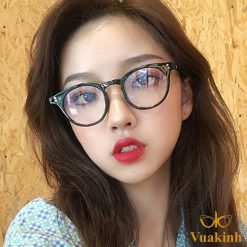 Gọng kính cận gentle monster V303