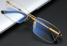 Gọng kính OM titanium mạ vàng 18k TT91
