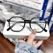 Kính chống ánh sáng xanh VK409