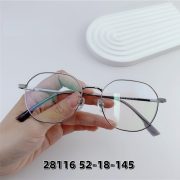 Gọng kính cận titanium VK527