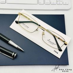 Alternative view of Kính titanium Lowndes V796