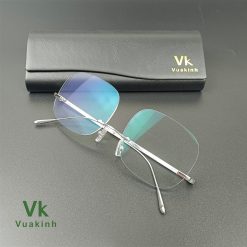 Alternative view of Kính cận chơi bida Titan VK100