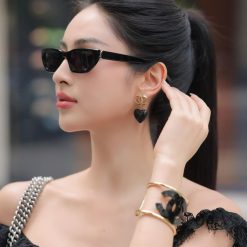 Alternative view of Kính thời trang Saint Laurent V771