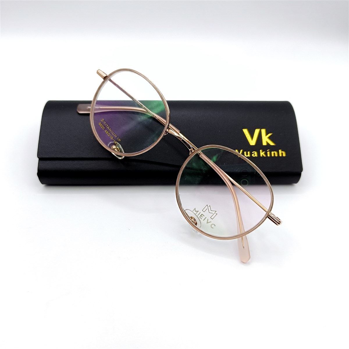 Gọng kính né mũi M01