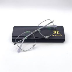 Gọng kính né mũi M16