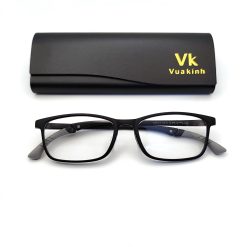 Gọng kính cận chơi cầu lông Pic02