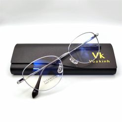 Alternative view of Gọng kính cận mắt mèo titan MM01